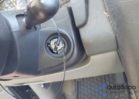 2003 Saturn Vue 4 Cyl z USA, uszkodzony, nr VIN 5GZCZ23D83S801702